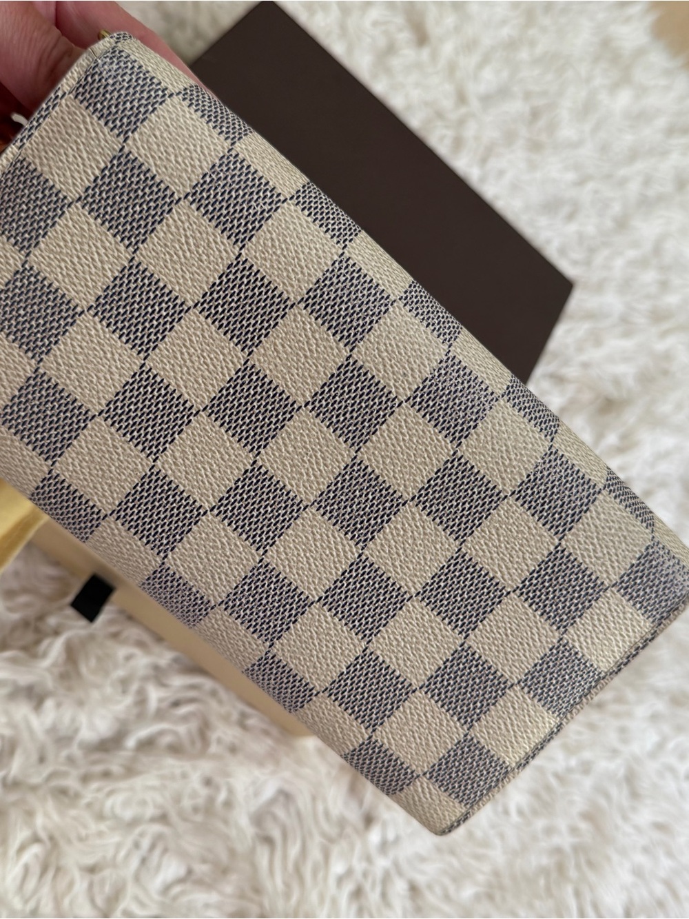 Louis Vuitton Damier Azur Checkered Fold Wallet - Cream & Navy - Picture 12 of 14